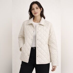 Women’s White Quilted Jacket Coat – Snap Button Front – Size Large